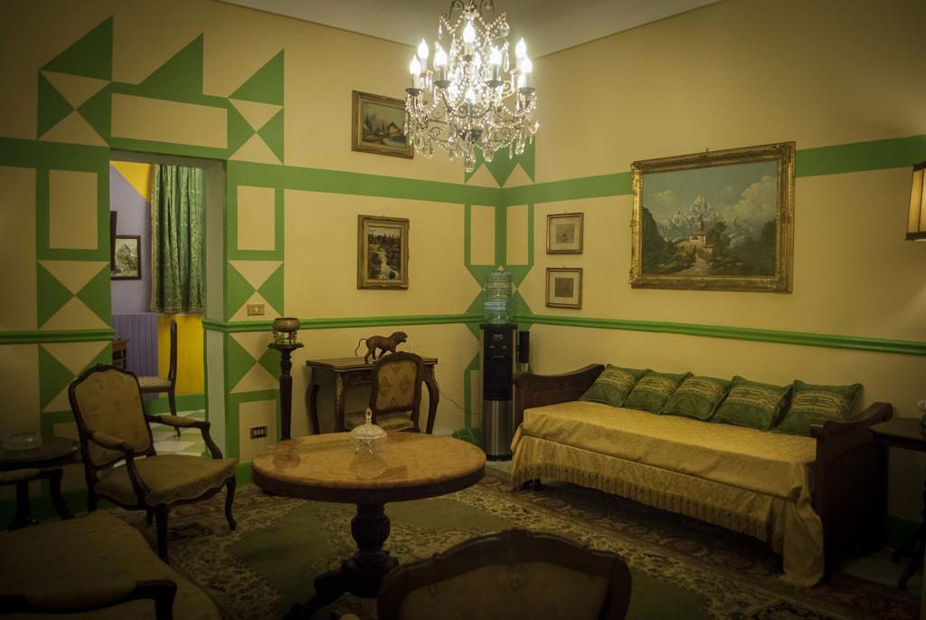 Torre Ferrantina B&B De Charme Лече Стая снимка