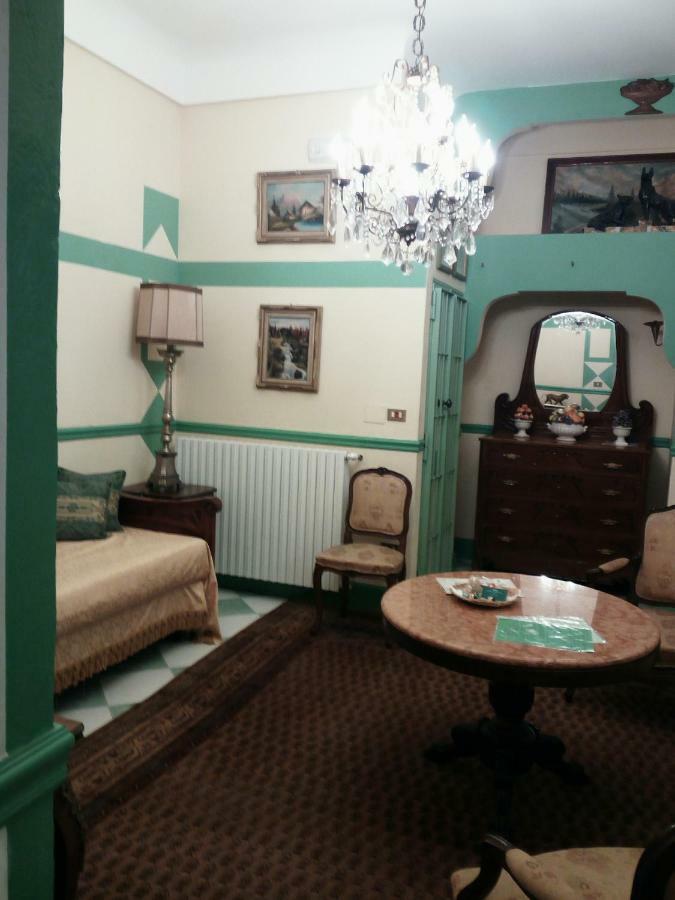 Torre Ferrantina B&B De Charme Лече Екстериор снимка